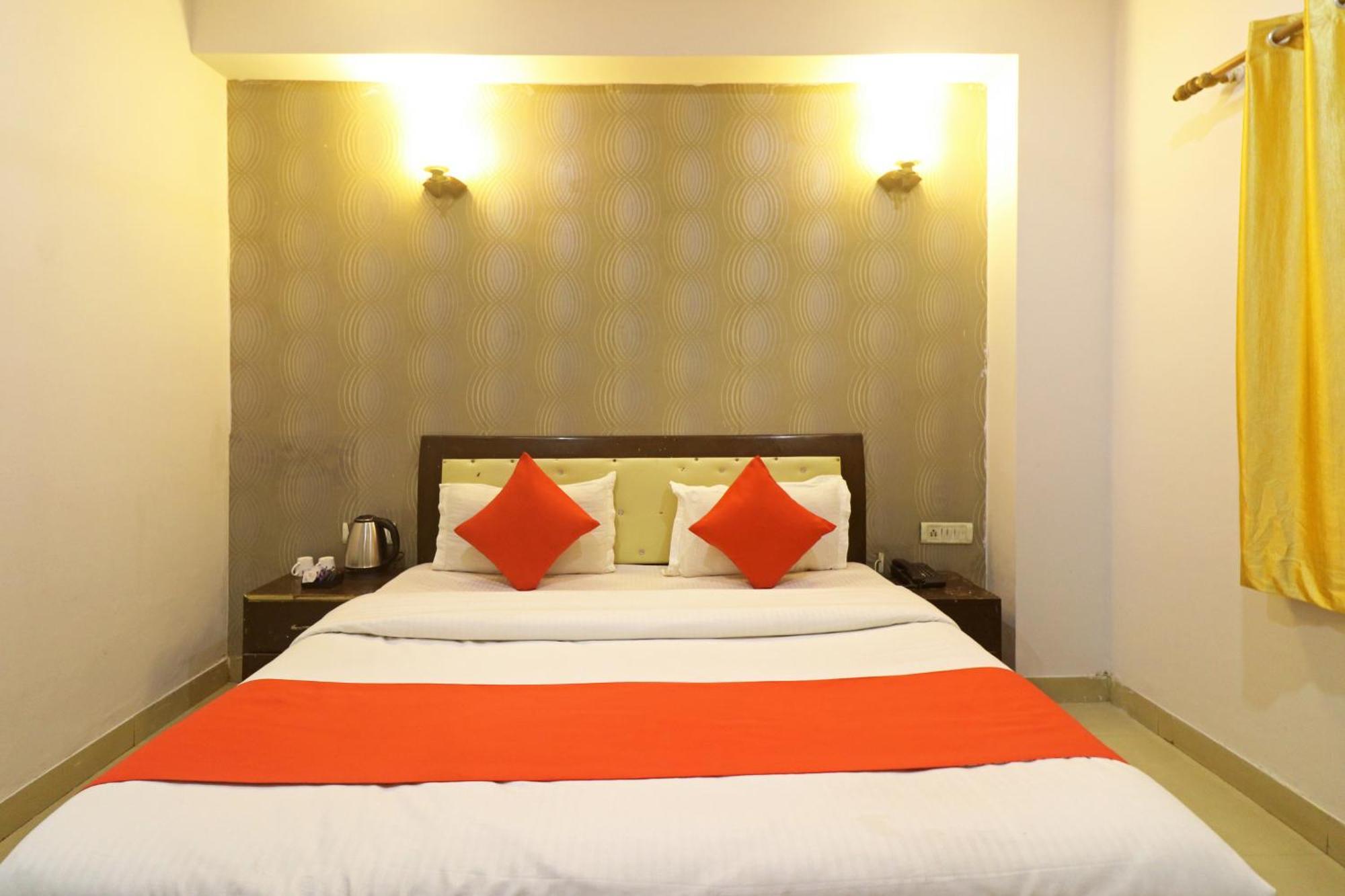 Hotel Samara Near Igi Airport Delhi 新德里 外观 照片